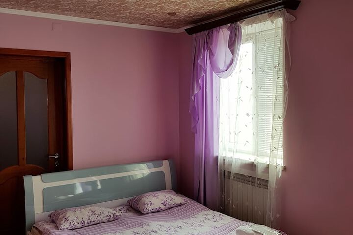 Room 9 of 41