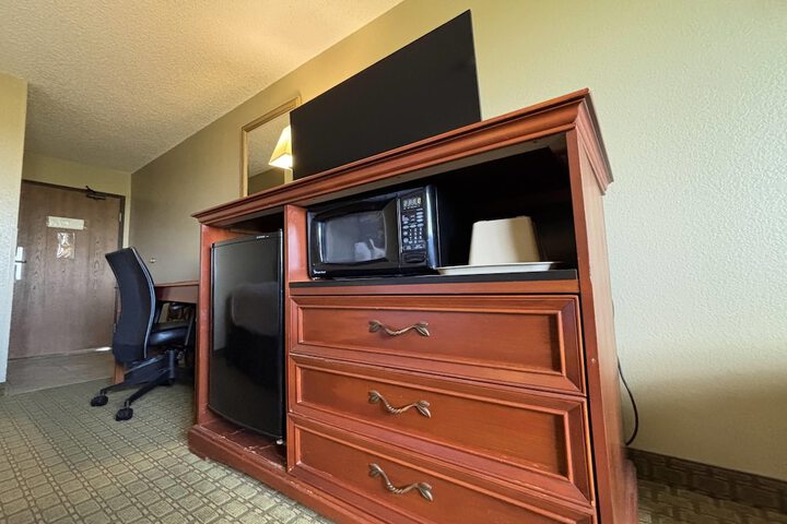 Room 18 of 26
