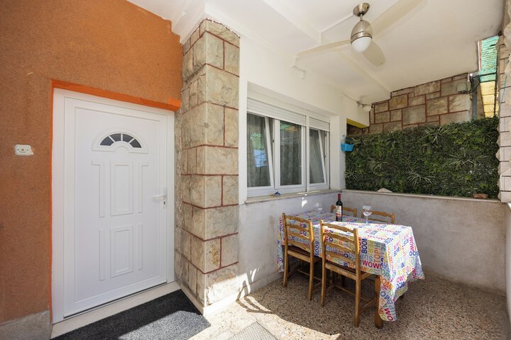 Terrace/Patio 23 of 44