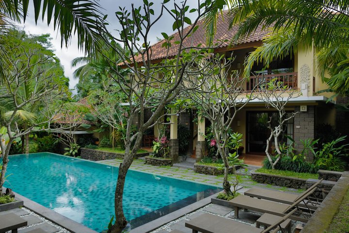 Pool 58 of 106