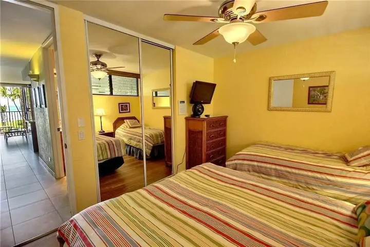 Room 2 of 19
