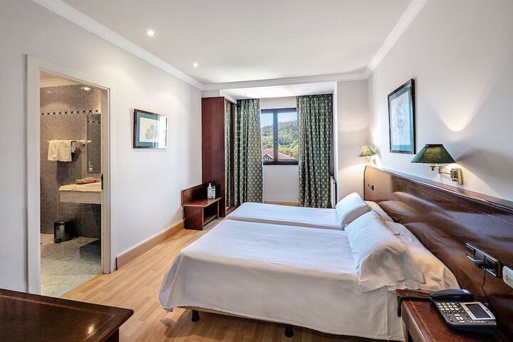 Room 3 of 14