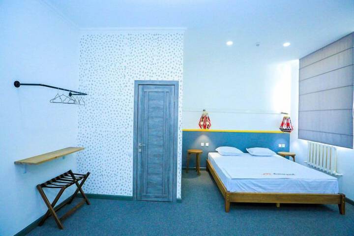 Room 28 of 56