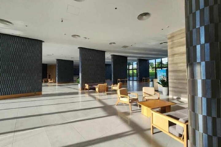 Hotel Interior 5 of 93