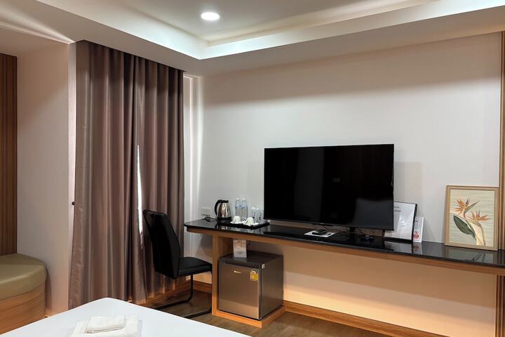 Room 15 of 39