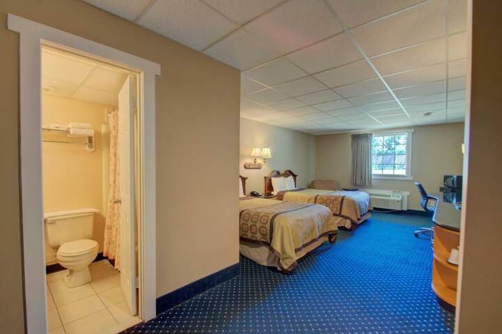 Room 6 of 42