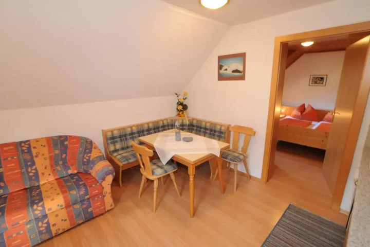 Room 3 of 19