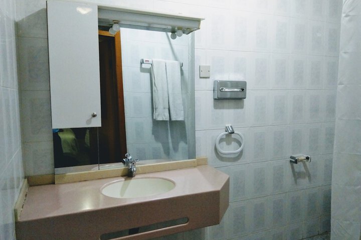 Room 7 of 64