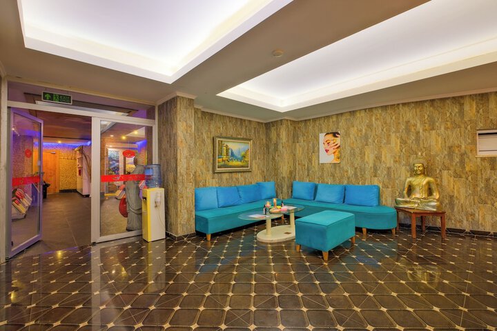 Hotel Interior 99 of 135