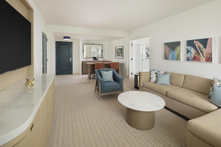 Room 46 of 147
