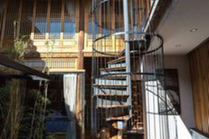 Hotel 6 of 10