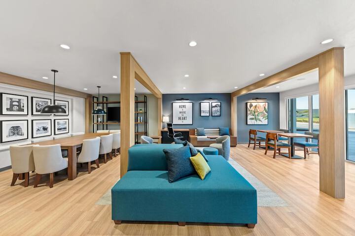 Hotel Interior 3 of 71