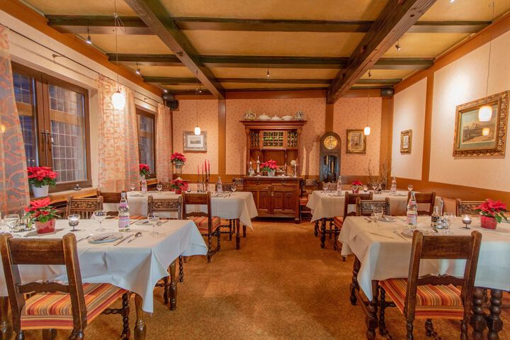 Dining 59 of 74