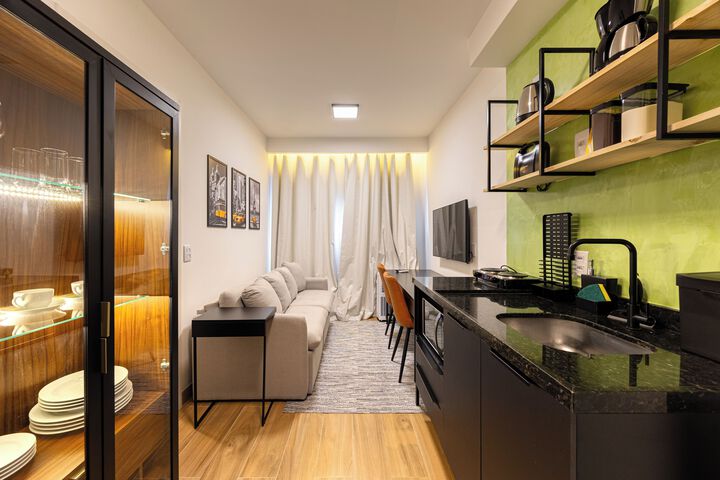 Room 3 of 5