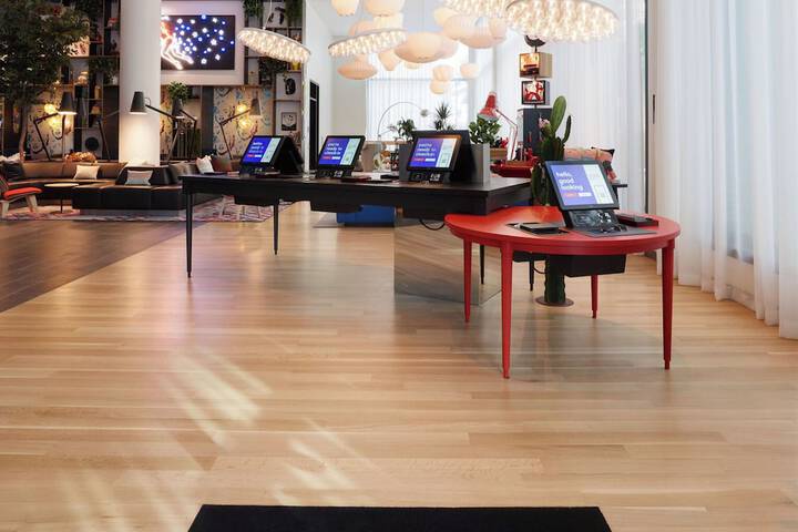 Check-in/check-out kiosk