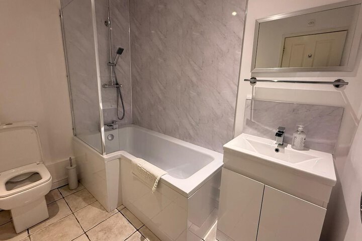 Room 16 of 52