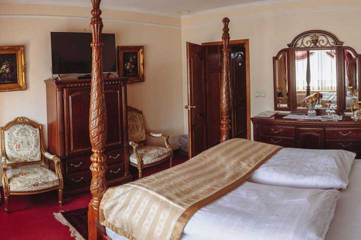 Room 14 of 31