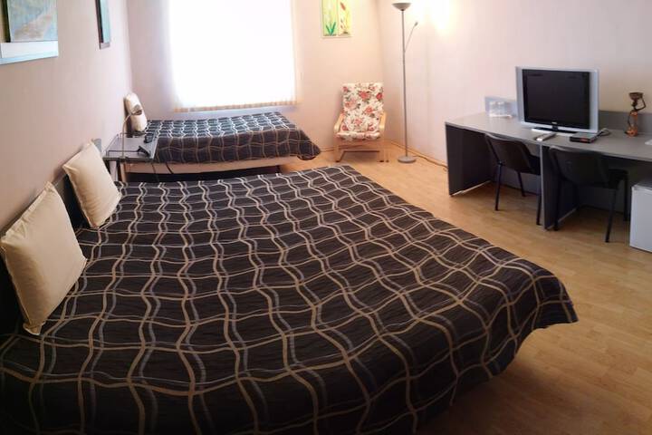 Room 7 of 38