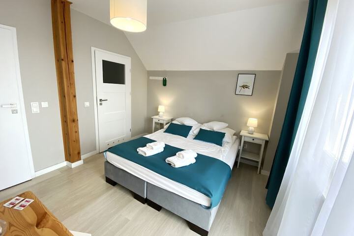 Room 10 of 51