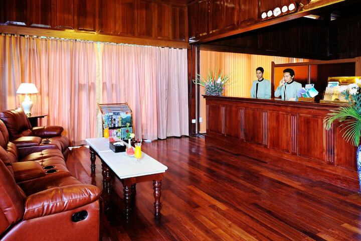 Hotel Interior 4 of 41