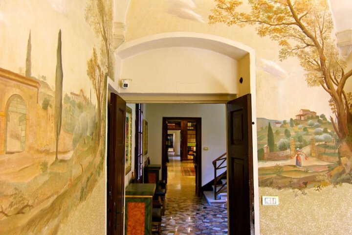 Hotel Interior 141 of 175
