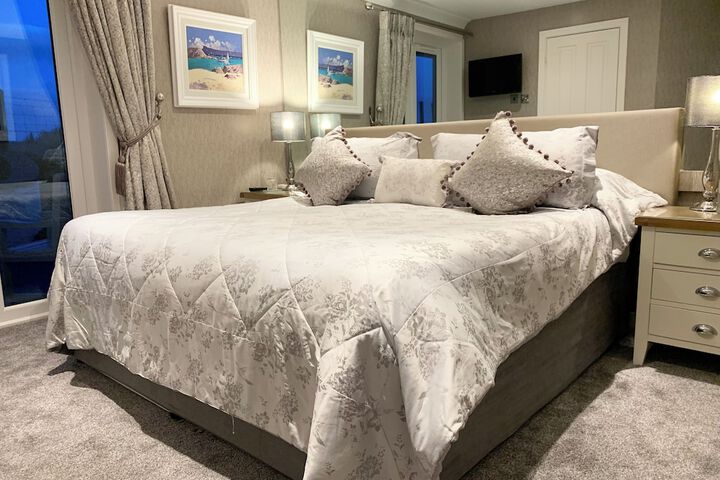 Room 14 of 79