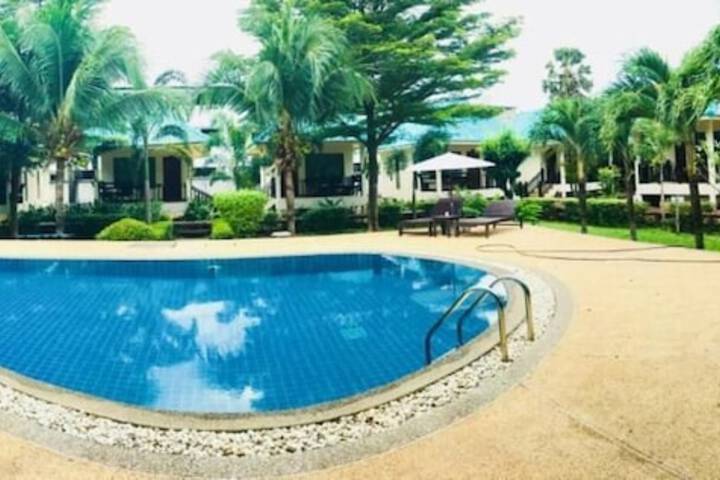 Hotel with Pool