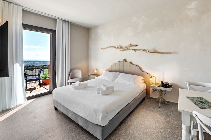 Room 15 of 121
