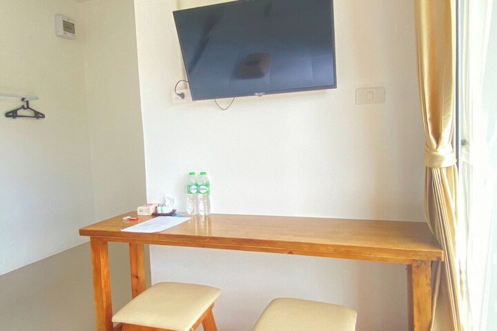 Room 14 of 43