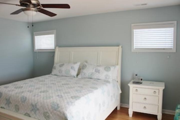 Photo of Scotch Bonnet 120 4 Br home by RedAwning