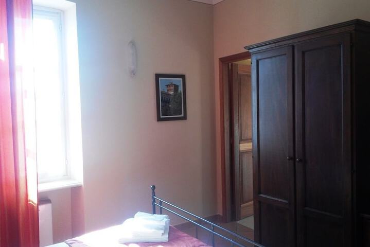 Room 20 of 95
