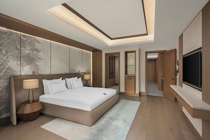 Room 26 of 100