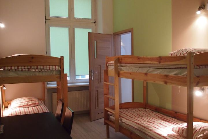 Room 15 of 76