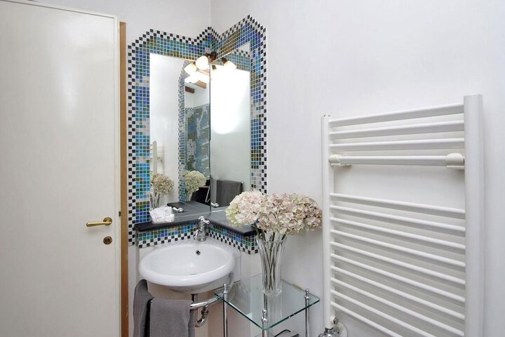Bathroom Interior Photo