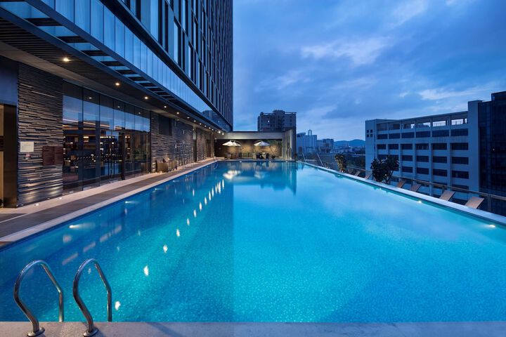 Pool 57 of 133