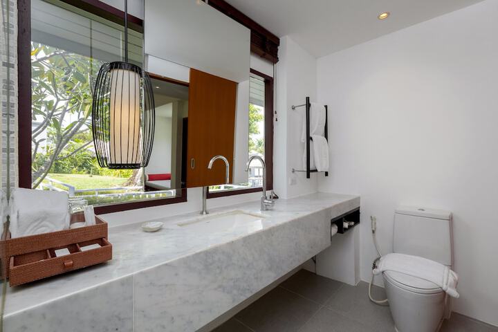 Bath Interior