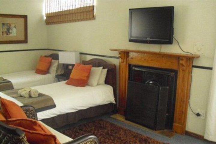 Room 53 of 78