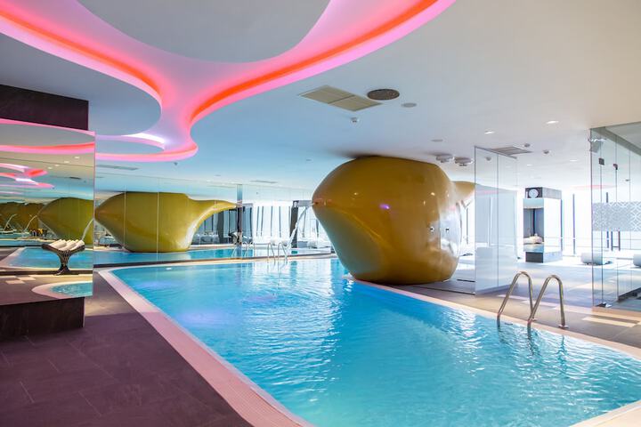 Pool 54 of 80