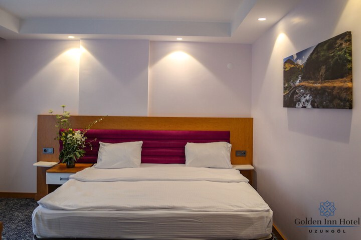 Room 6 of 60