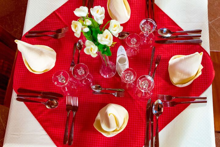 Dining 19 of 45