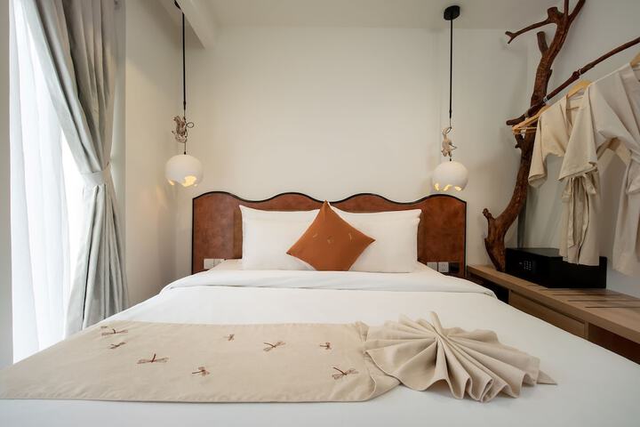 Room 25 of 75