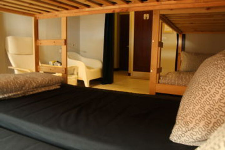 Room 42 of 58