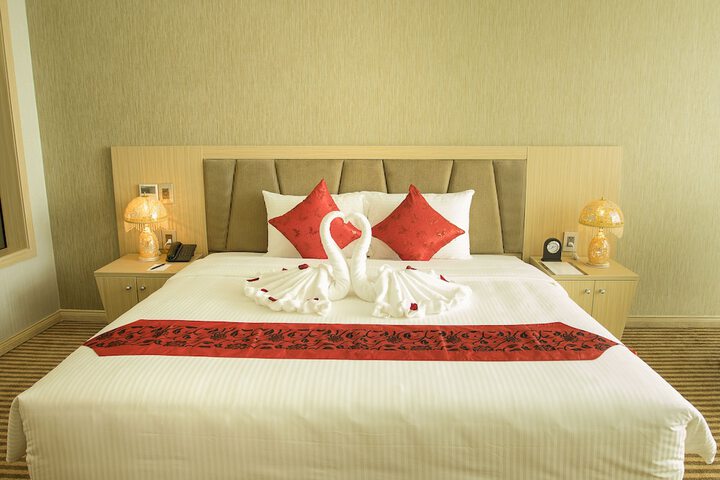 Room 8 of 49