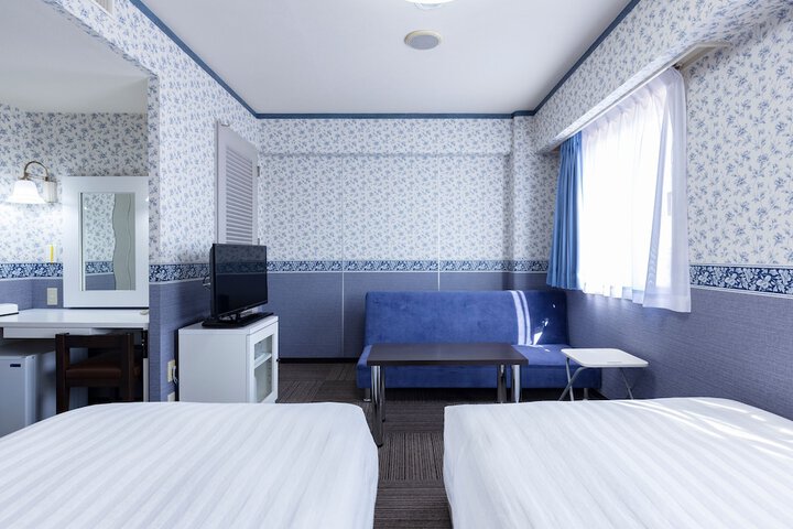 Room 15 of 52