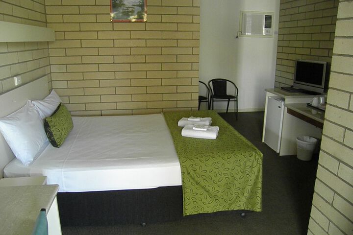 Room 14 of 53