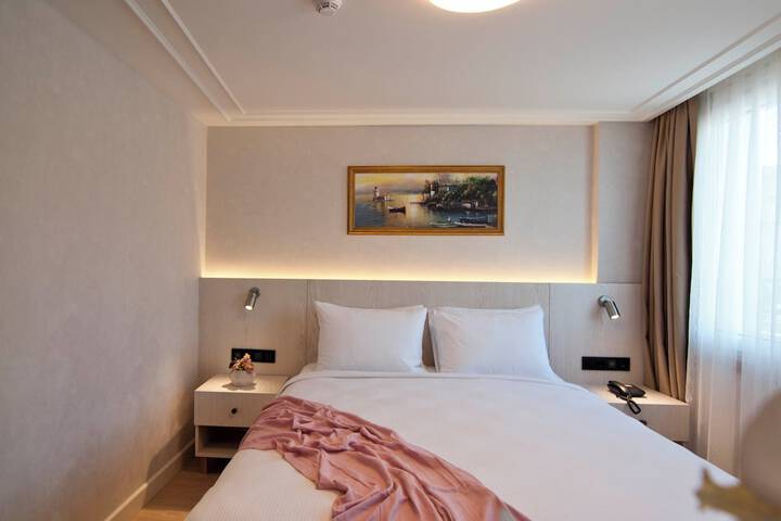 Room 44 of 92