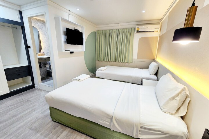 Room 14 of 58