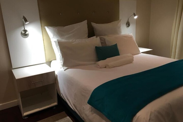 Room 10 of 31