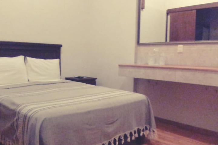 Room 17 of 73