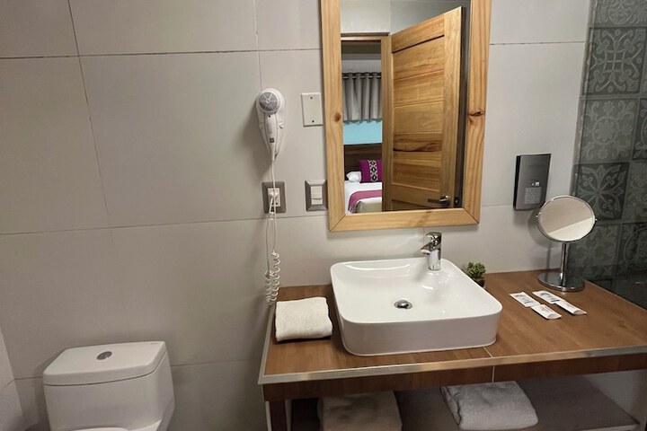 Room 136 of 167